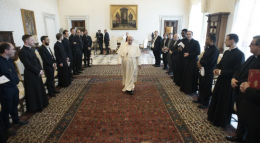 Papa Francisco: El Sacerdote es un hombre que transmite esperanza a los corazones