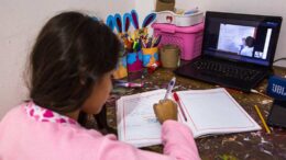 Educar en la nueva normalidad: evaluando los resultados de la tecnología educativa